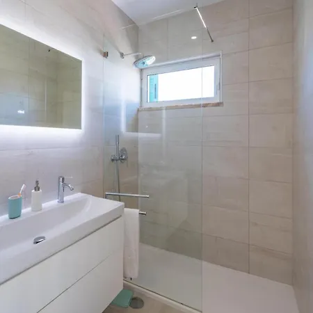 Villa 5 Min. Walk To The Beach * Alvor